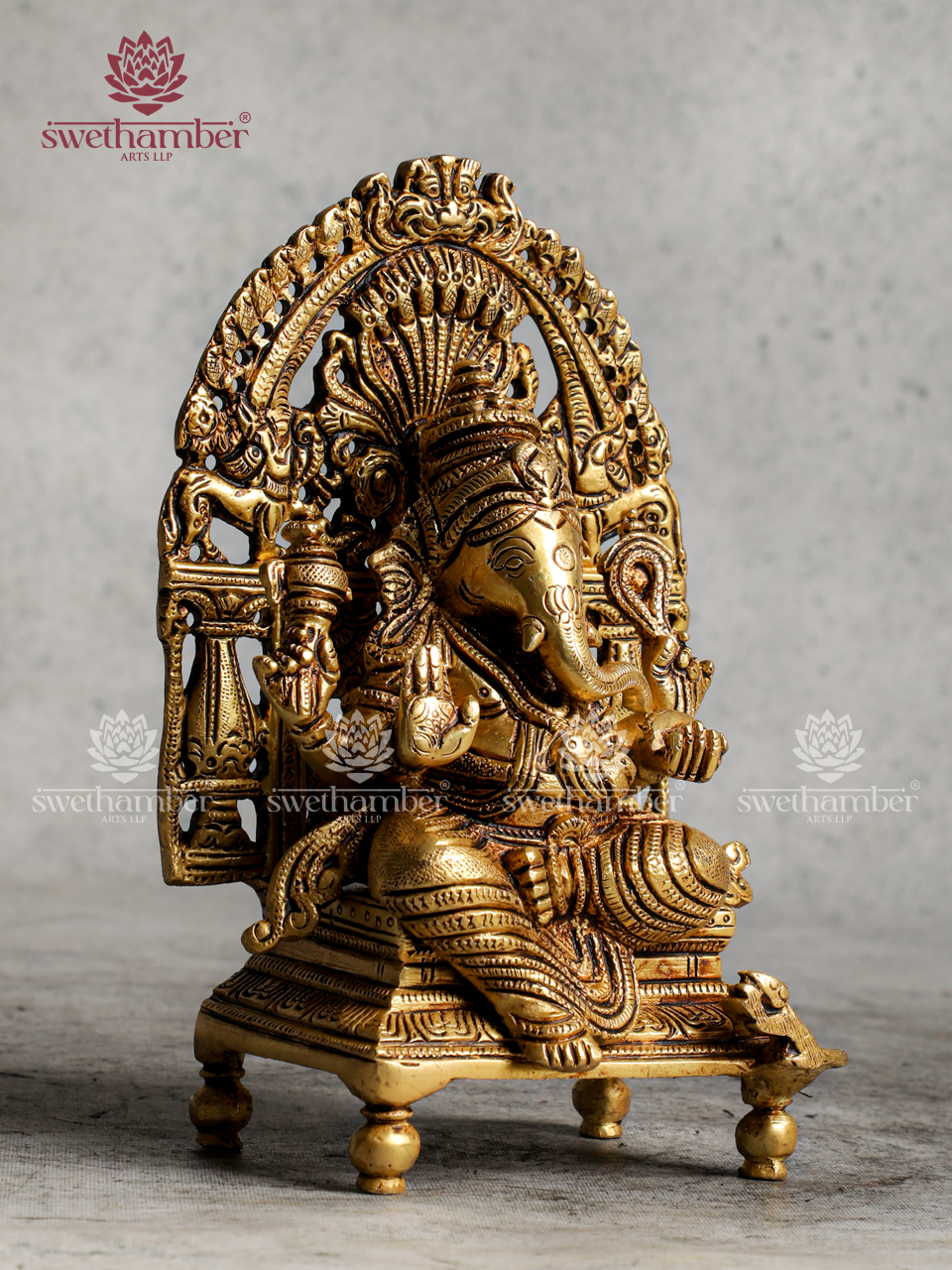Brass Ganesha Idol with Decorative Arch for Pooja