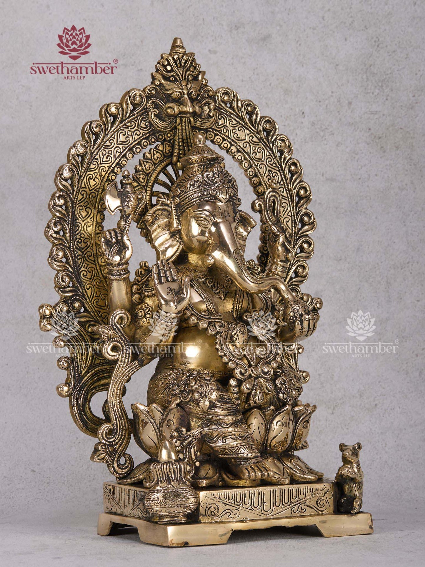 Lord Ganapati Statue – Auspicious Ganesh Idol for Pooja & Décor