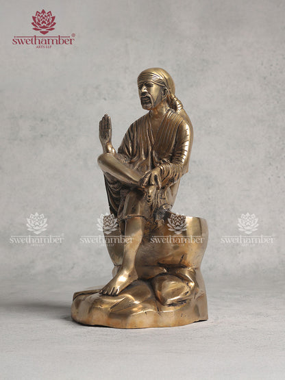 Sai Baba Sculpture In Brass