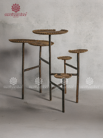 Decorative Lotus Leaf Stand – Traditional Brass Home Decor