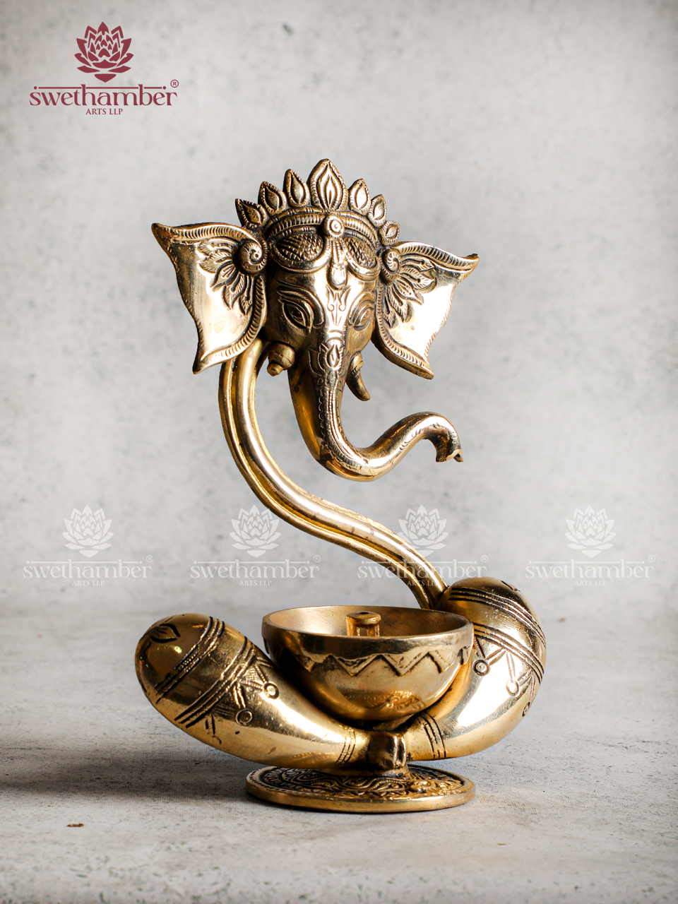 Brass Ganesha Diya / Deepa – Vastu & Temple Décor