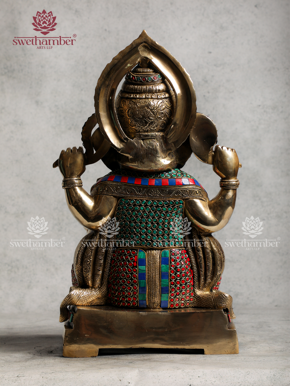 Lord Ganesha Seated in Padmasana – Traditional Brass Idol