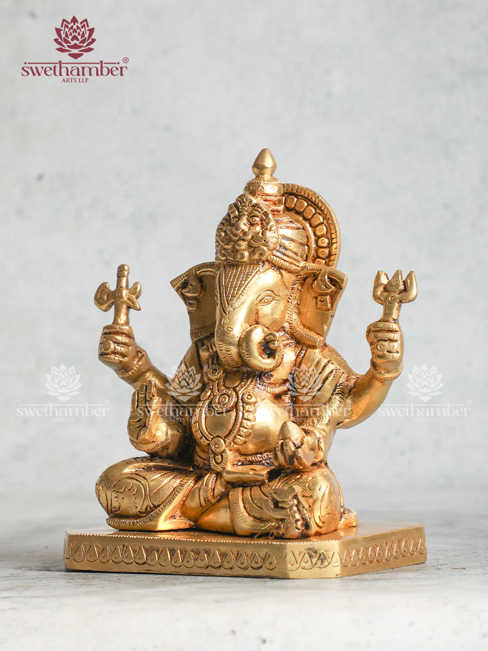 BRASS SITTING GANESHA SEATED IN PADMASANA