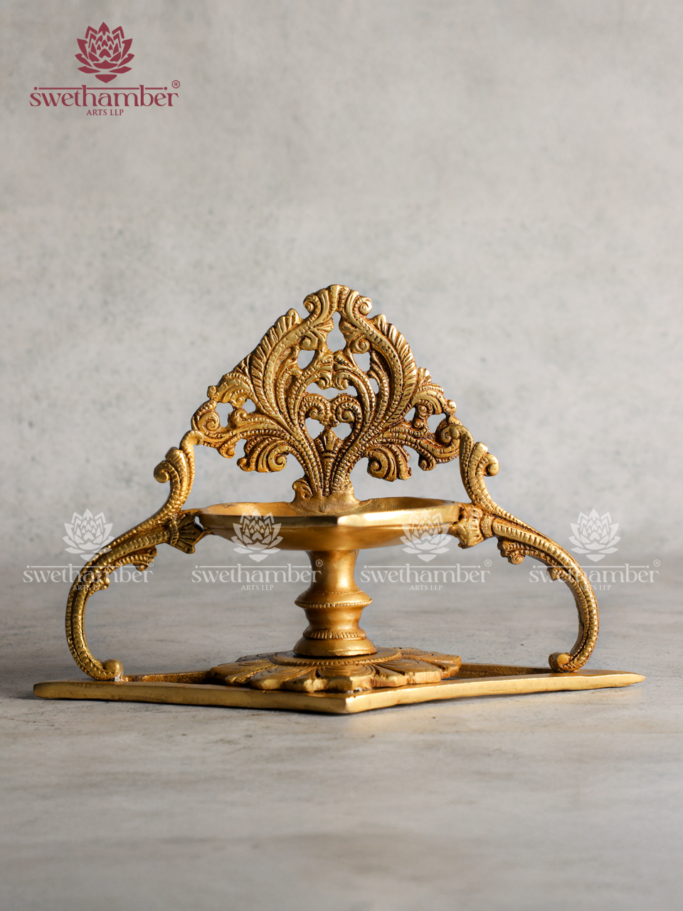 Brass Deepa Lamp – Traditional Decorative Deepam for Pooja & Home Décor