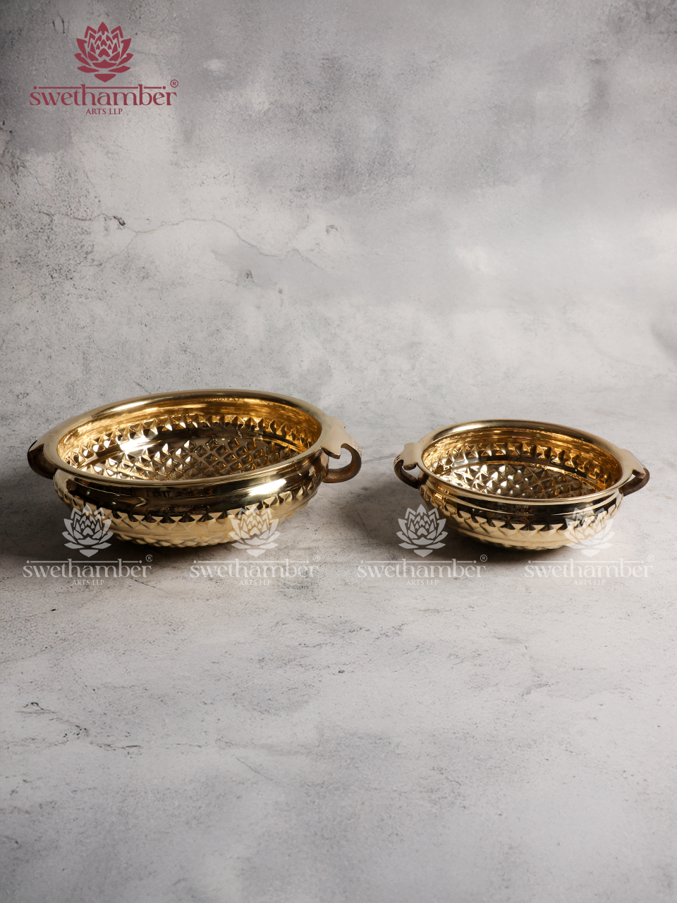 Traditional Carving Brass Urli Bowl for Floating Flowers