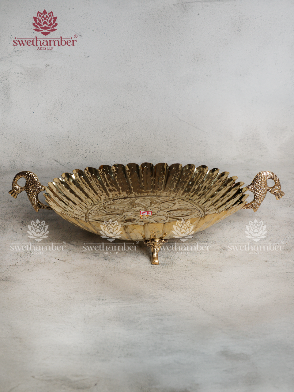 Handcrafted Brass Tray – Premium Gift & Décor Accent