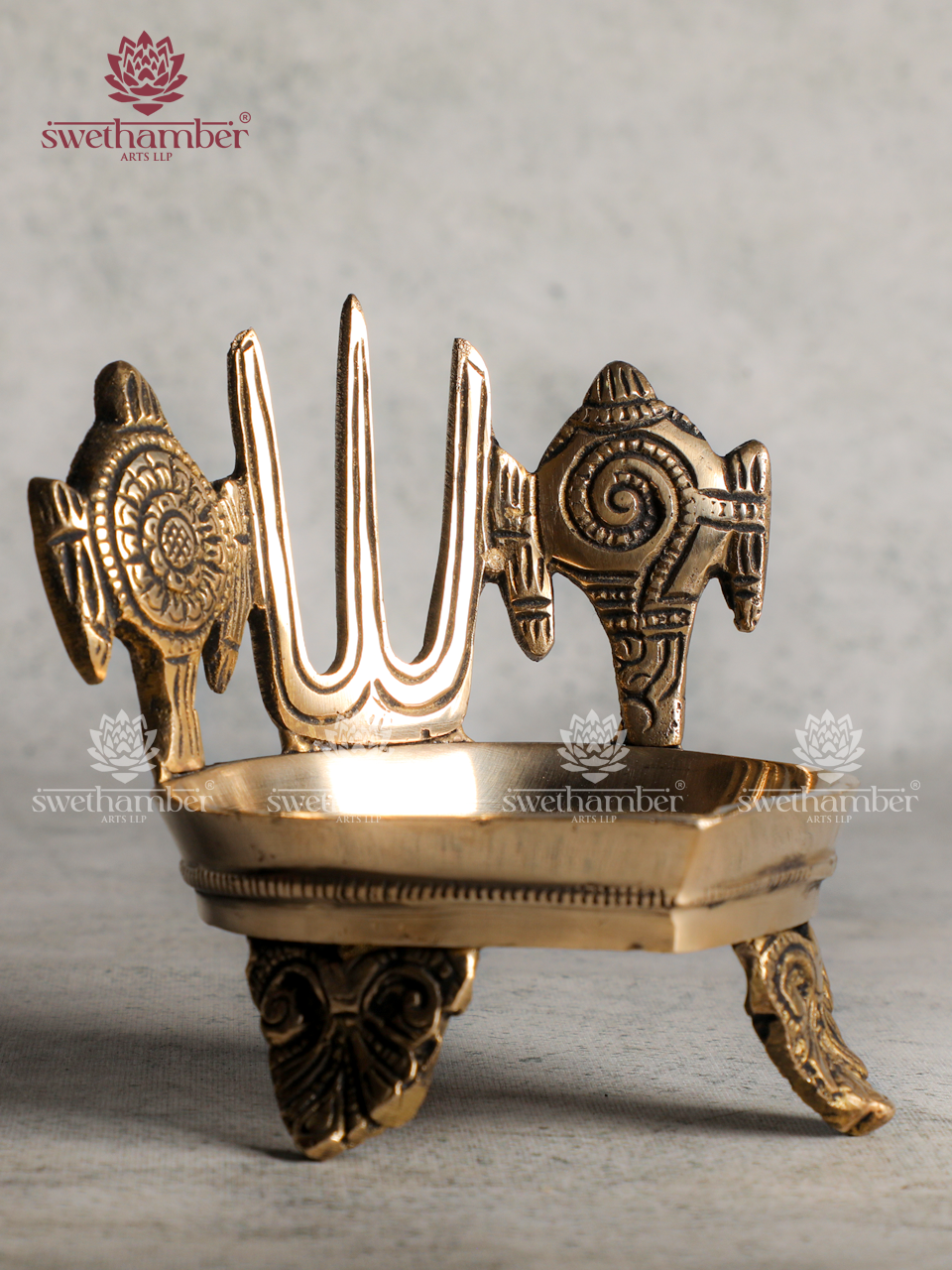 Shank Chakra Deepa | Brass Conch & Sudarshan Chakra Oil Lamp for Pooja & Home Temple