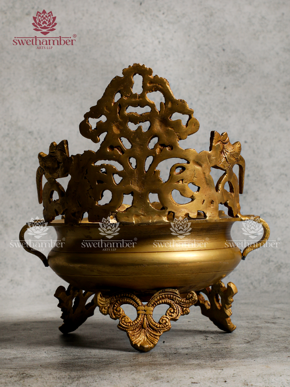 Brass Decorative Urli -Decor/ Gifting