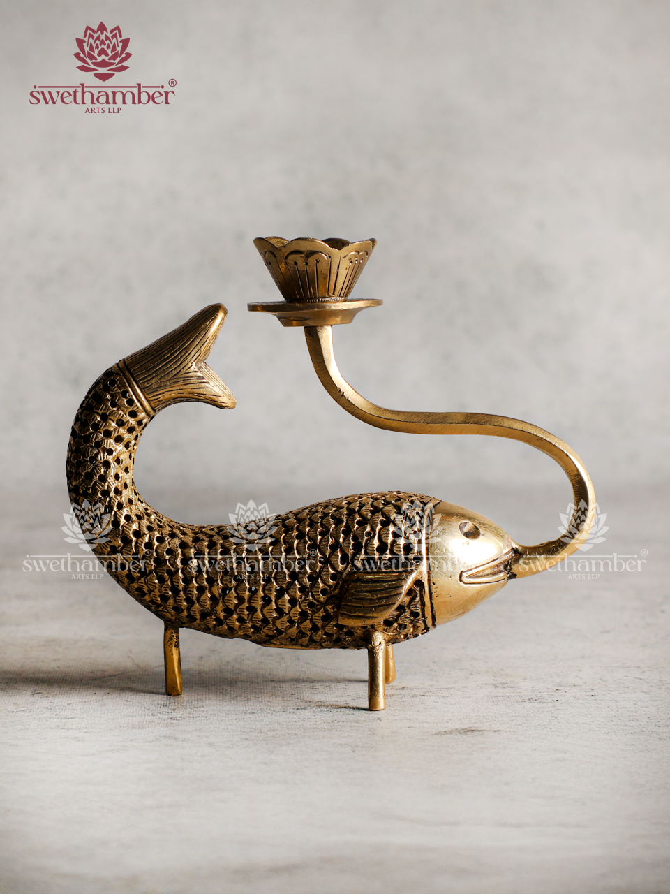 Brass Fish Candle Stand – Decorative Tealight Holder for Home & Festive Décor