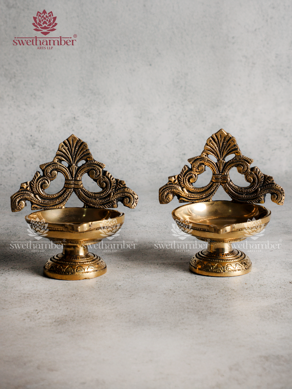 Brass Small Design Deepa Set