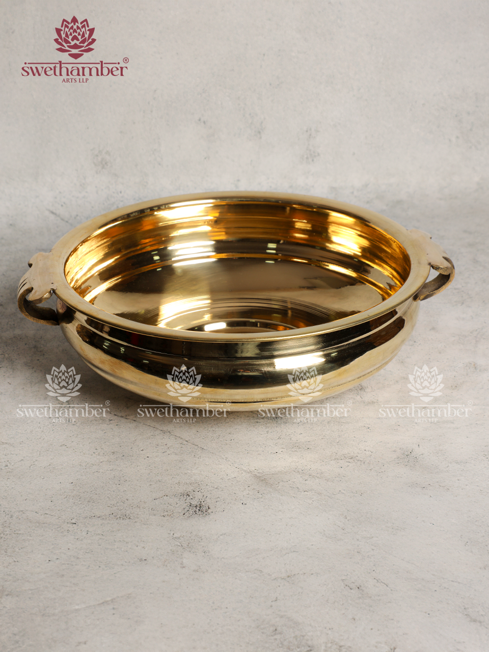 Traditional Light Weight Brass Urli Bowl for Home Entrance & Pooja Room