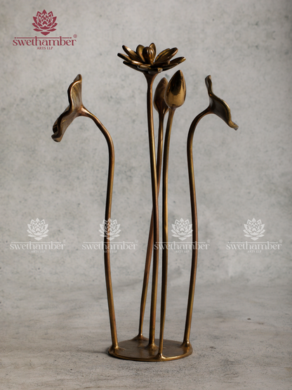 Handcrafted Flower Bunch Décor Piece for Living Room & Office