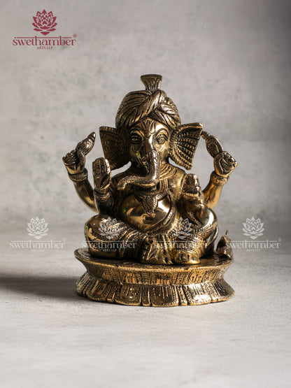 Brass Siddhi Vinayak /  Ganesha with Right-Side Trunk