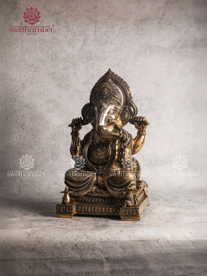 Divine Brass Lord Ganesha Idol – Symbol of Wisdom, Prosperity