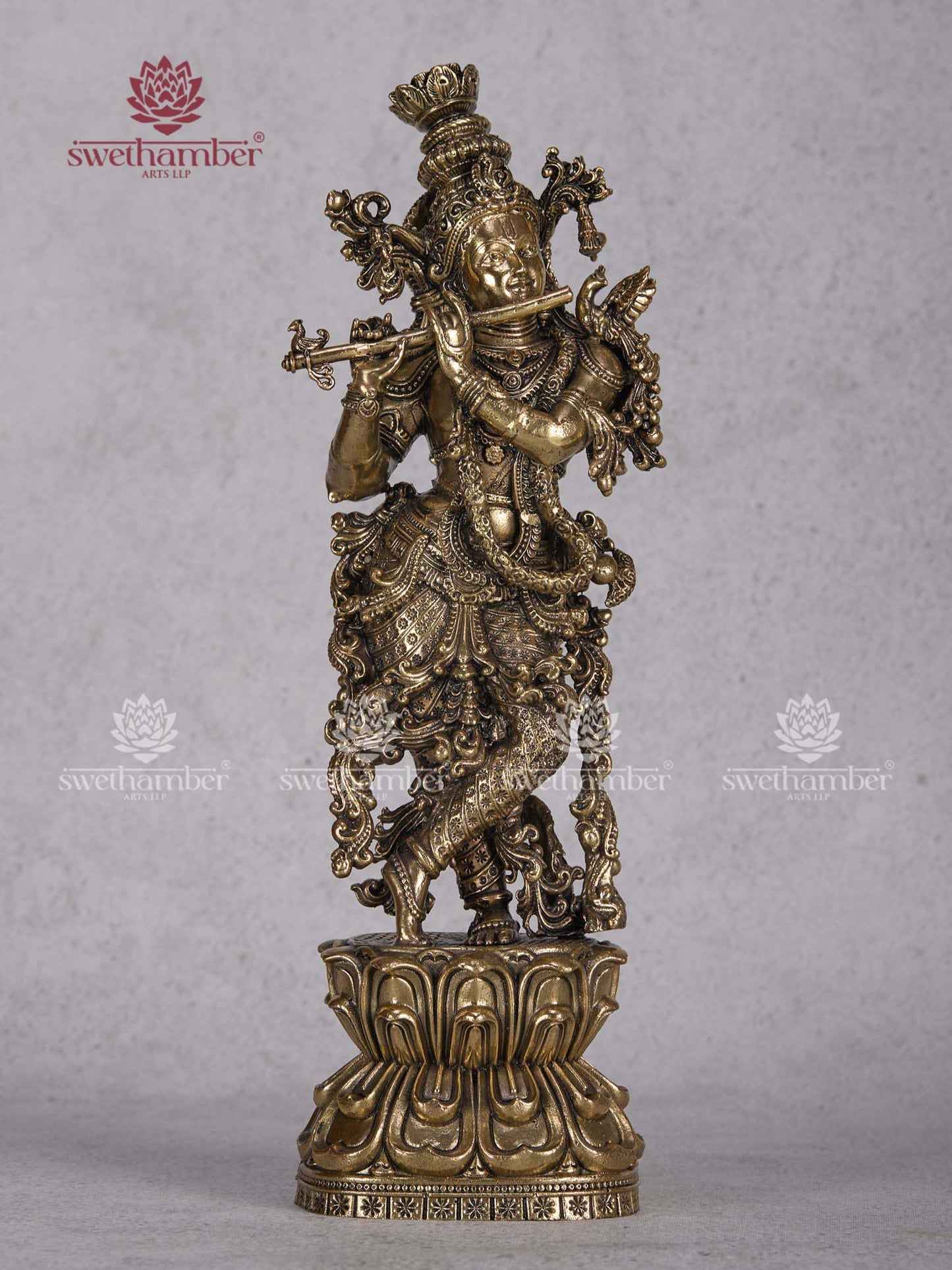 Brass Lord Krishna Idol – Handcrafted Krishna Statue for Home & Pooja Decor