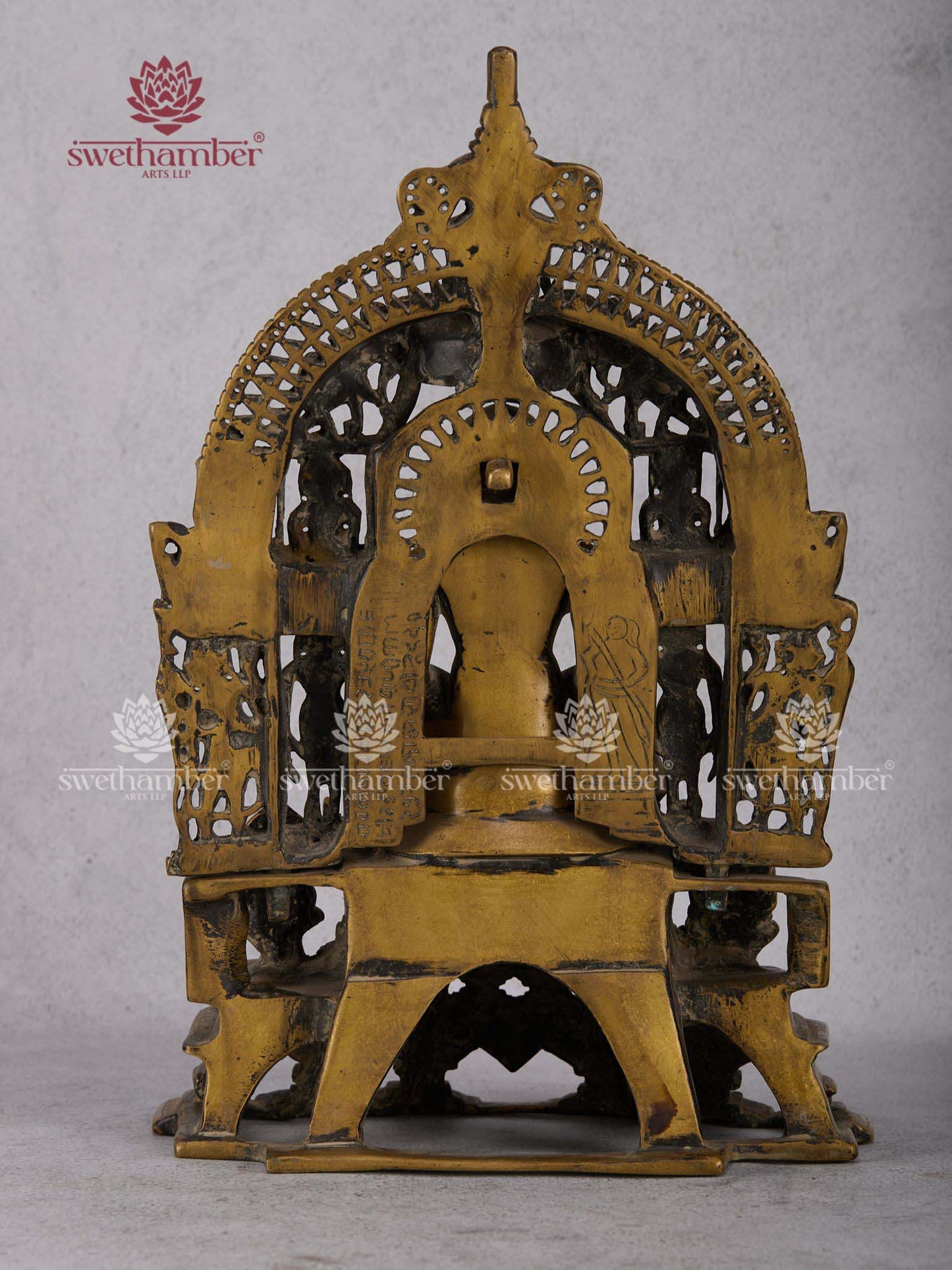 Brass Mahavir Jain Idol – Lord Mahavira Statue for Pooja Room, Meditation & Spiritual Home Décor