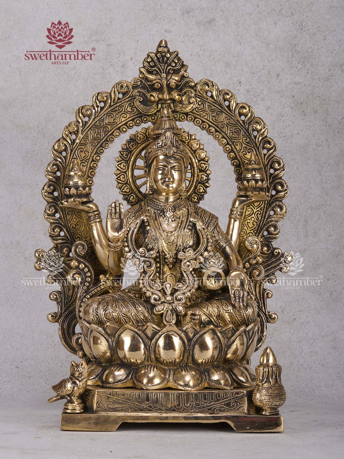 Goddess Lakshmi Sitting on Lotus with Arch – Brass Laxmi Idol with Prabhavali