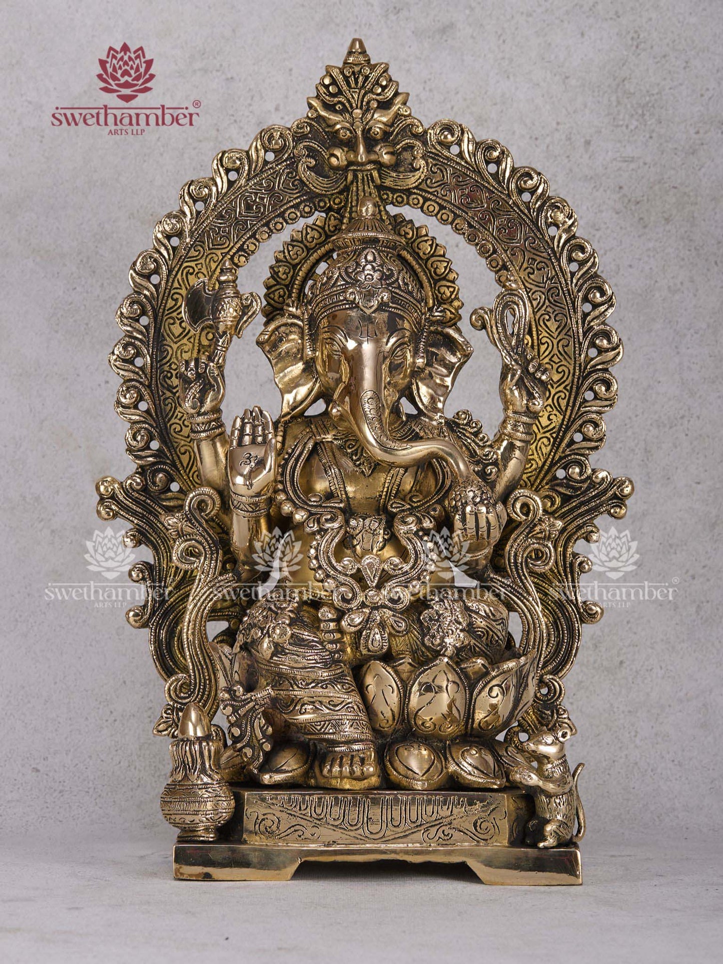 Lord Ganapati Statue – Auspicious Ganesh Idol for Pooja & Décor