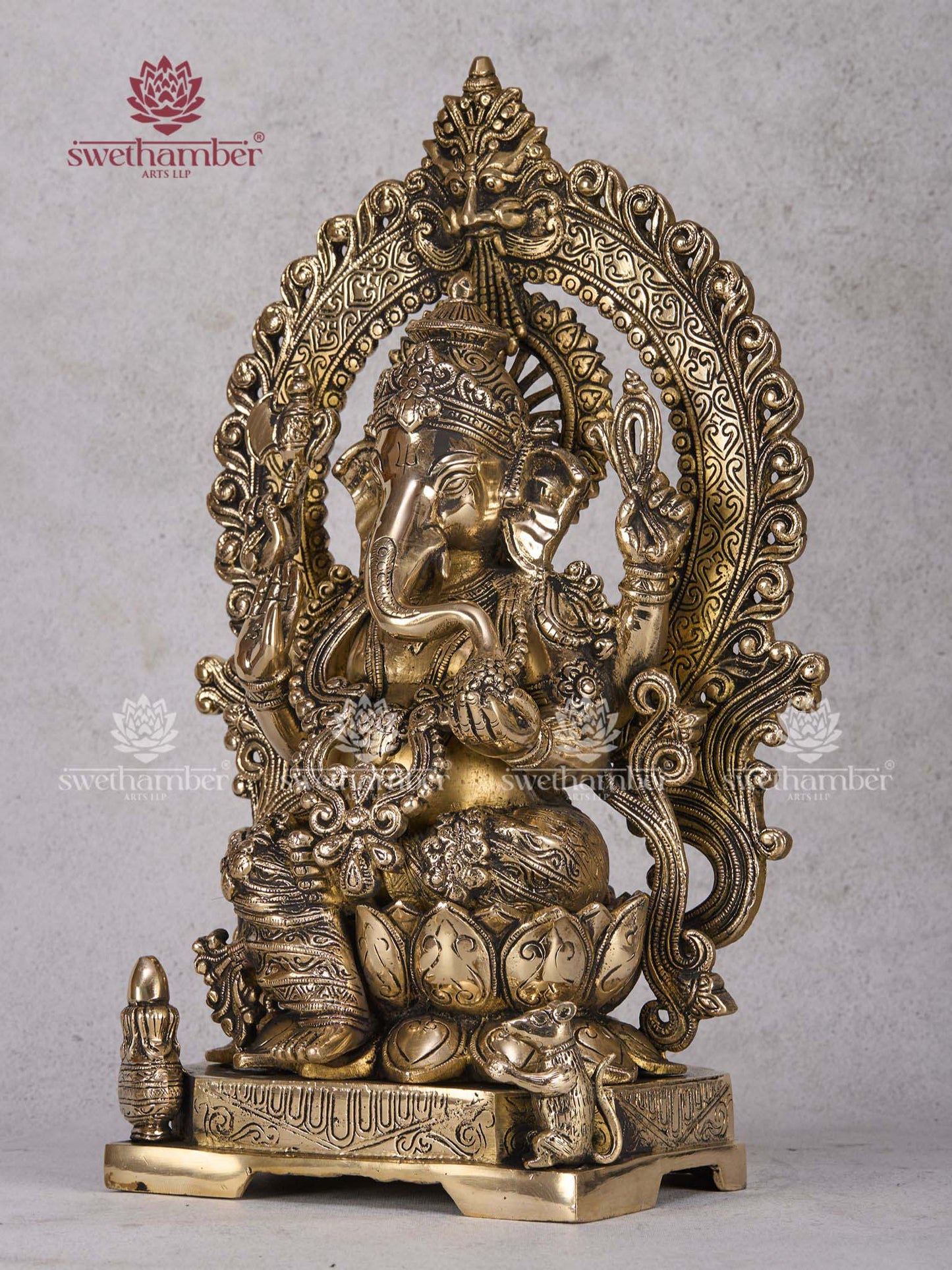 Lord Ganapati Statue – Auspicious Ganesh Idol for Pooja & Décor