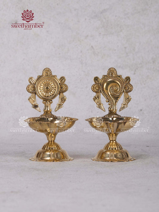 Shank Chakra Deepa Set – Brass Shank Chakra Diya Lamp Gifting