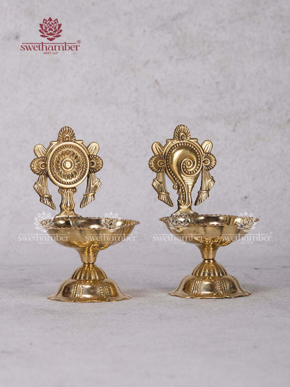 Shank Chakra Deepa Set – Brass Shank Chakra Diya Lamp Gifting