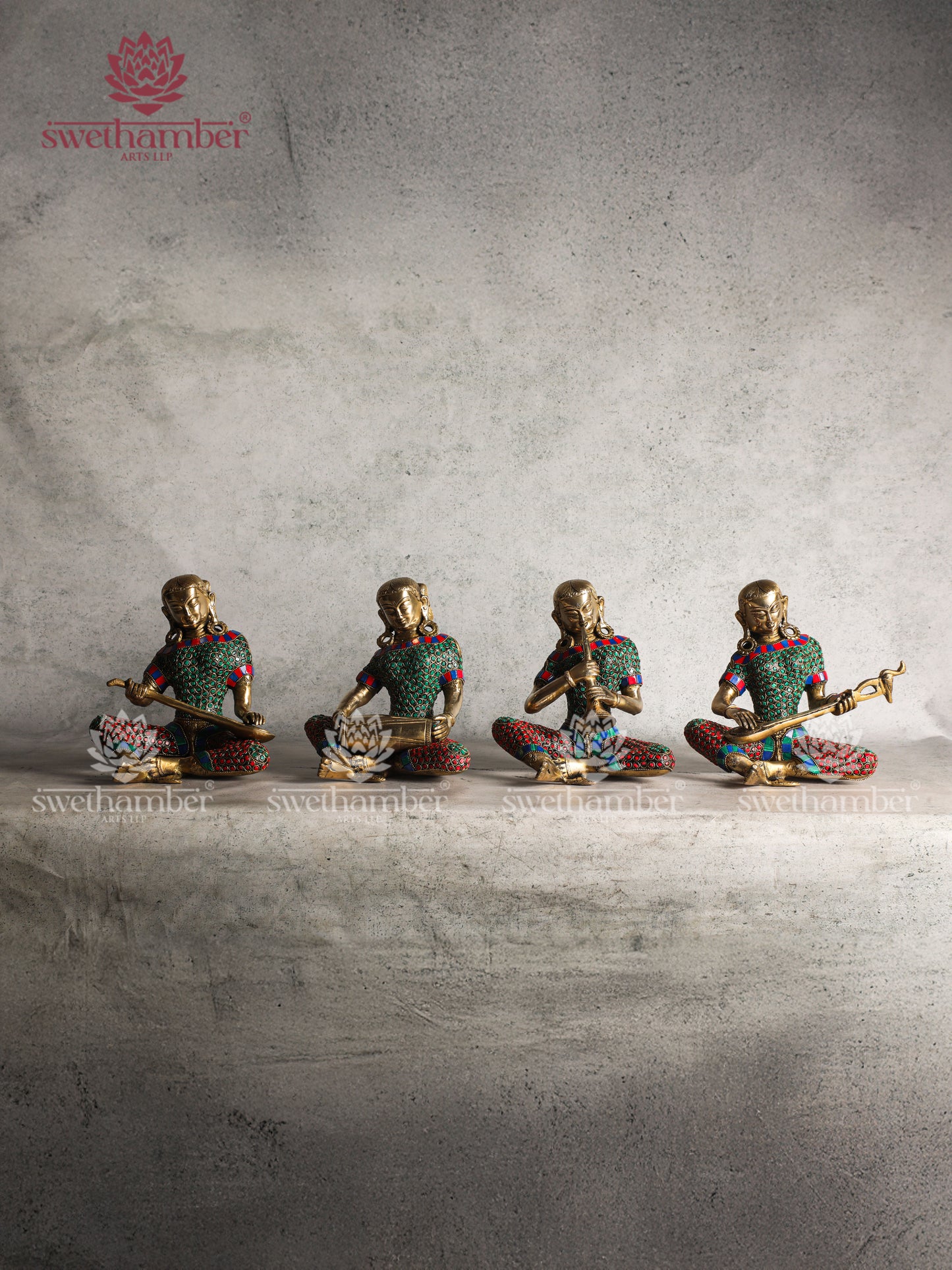 BRASS LADIES MUSICAL SET FOR DECOR