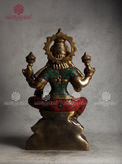 Premium Brass Lakshmi Devi Statue for Vastu Décor