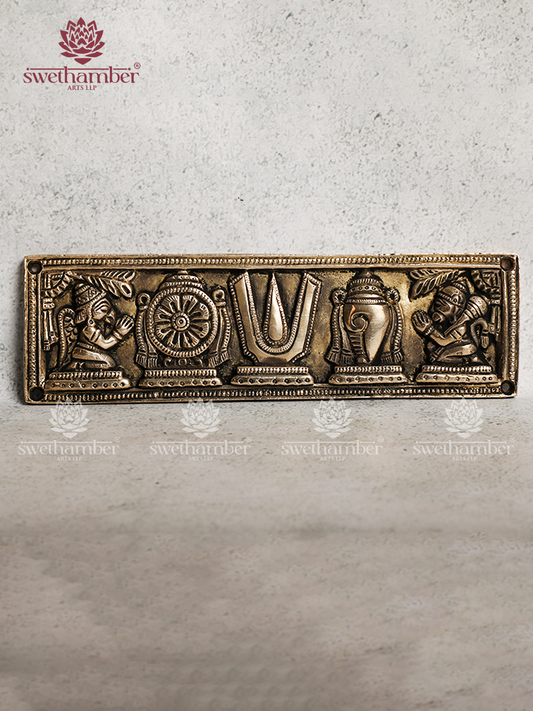 Traditional Brass Shank Chakra Namma Wall Decor